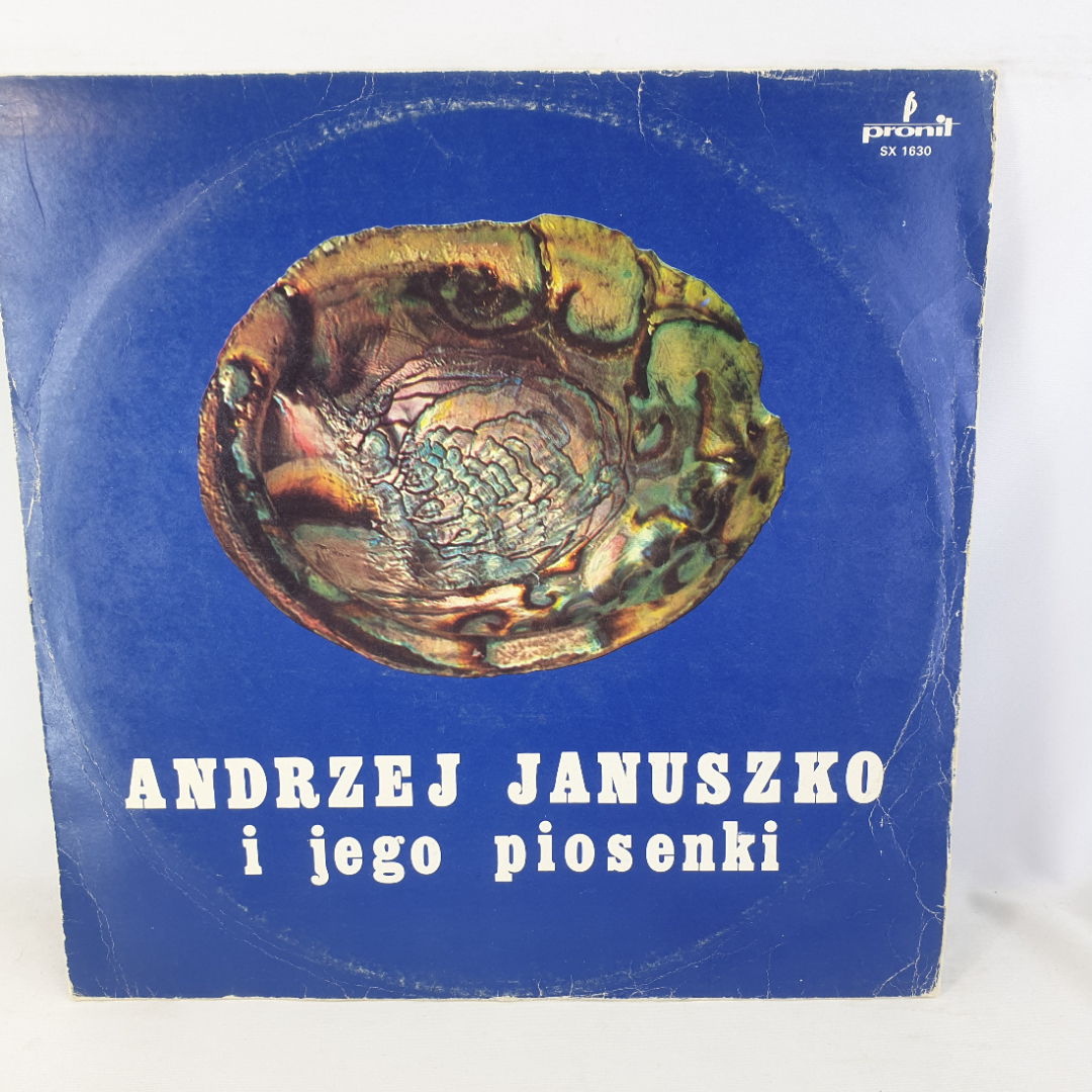 Виниловая пластинка "I jego piosenki"Andrzej Januszko. Незначительные царапины. Картинка 1