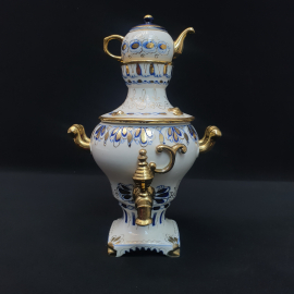Шкатулка "Самовар", фарфор, роспись, позолота, Гжель, СССР
