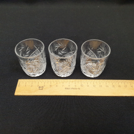 Набор из 3 стопок "Вихрь", хрусталь, h 5.5. см, V 50 мл, винтаж, СССР. Картинка 6