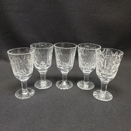 Набор рюмок 5 шт, хрусталь, объемный орнамент. Винтаж, СССР.