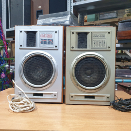 Комплект акустической системы из 15 АС-220 и 10 АС-225, высота 47.5 см, работает, винтаж, СССР.
