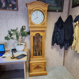 Напольные Часы Янтарь с четвертичным боем! Полностью рабочие, смотрите видео