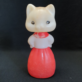 Игрушка Кошка, пластик высота 18 см, винтаж СССР