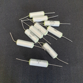 Набор из 10 конденсаторов МБМ 0.5*160, винтаж СССР