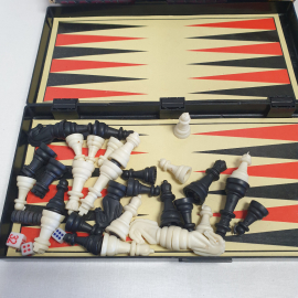 Магнитные шахматы 25х13 см. Китай.. Картинка 2