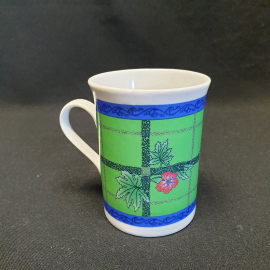 Кружка 300 мл, фарфор, деколь. Китай.