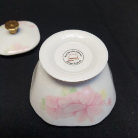 Сахарница Royal Porcelain Collection, фарфор, деколь, позолота, 250 мл. Англия.. Картинка 6