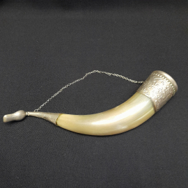 Сувенир "Рог изобилия", кость, металл, длина 27 см. Винтаж, СССР.