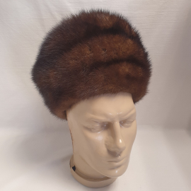 Шапка женская из натурального меха. Винтаж, СССР.