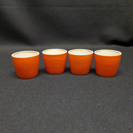 Набор из 4 стопок Коростень, фарфор крытье 50 мл, высота 4.5 см, винтаж СССР