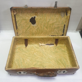 Чемодан (сломана крышка), сломаны замки, 51х32 см. Винтаж, СССР.. Картинка 9