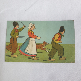 Почтовая открытка Дети в народных костюмах, живопись, антиквариат, дореволюционная