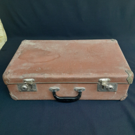 Чемодан 52х30х15 см, кожзам, состояние см. фото. Винтаж, СССР.