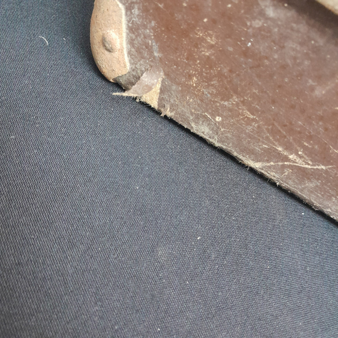 Чемодан 63х40х18 см с ключом, сост. см. фото. Винтаж, СССР.. Картинка 16