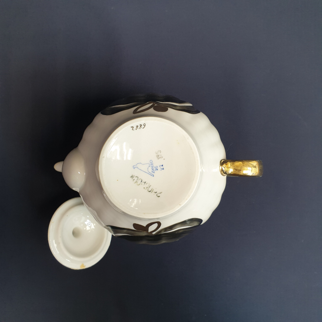 Чайник Дулево, фарфор позолота роспись 0.7 л, винтаж СССР. Картинка 8