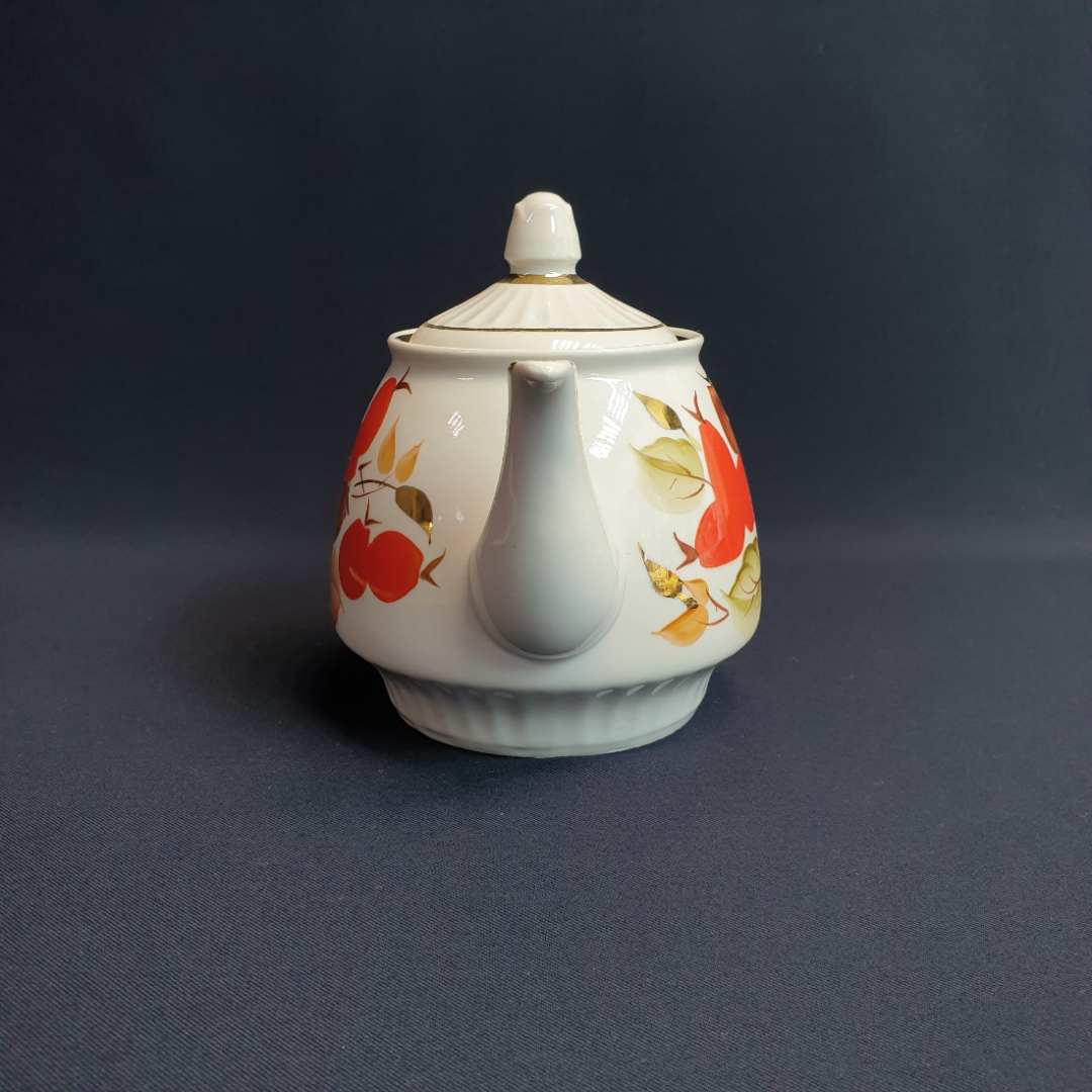 Чайник Чайка, фарфор роспись позолота 0.6 л, винтаж СССР. Картинка 3