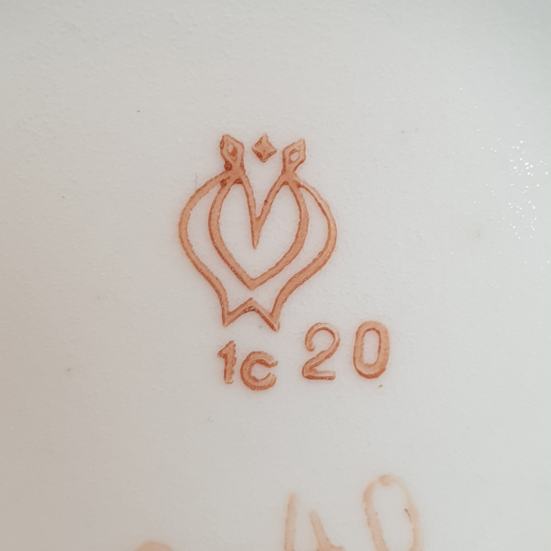 Чайник Пролетарий, фарфор деколь позолота 0.5 л, скол, винтаж СССР. Картинка 10