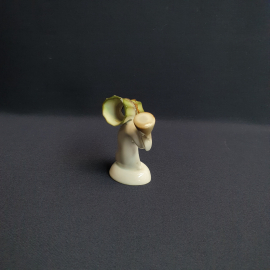 Салфетница "Старик с хворостом" 6х4х9 см, под реставрацию, фарфор, крытье. Винтаж.