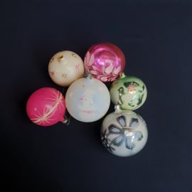 Набор советских елочных игрушек шаров большого размера 6 шт, стекло, возможны скол трубочки. Винтаж.