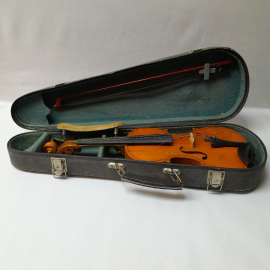 Скрипка Энгельского завода, сост. см. фото. Винтаж СССР.