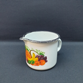 Кружка большая на 1 литр эмалированная, следы бытования. Винтаж, СССР.