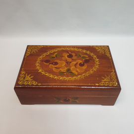 Шкатулка деревянная 20.5х12.5х7 см, подглазурная роспись. Винтаж, СССР.