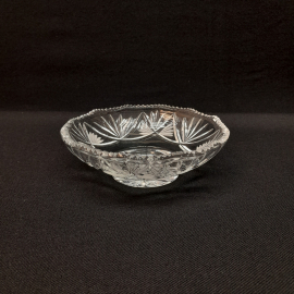 Конфетница 14 см, хрусталь, ручная резка, 300 мл. Винтаж, СССР.