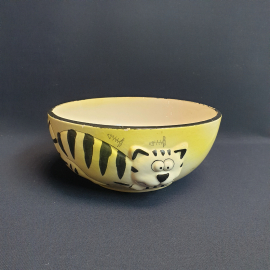 Салатник 20 см, керамика, следы кракелюра, роспись, 1.300 мл.