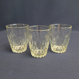 Набор из 3 стаканов Уршельский з-д, стекло 150 мл, высота 8 см, винтаж СССР