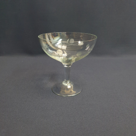 Креманка, стекло 250 мл, резка высота 12 см, сколы, винтаж СССР