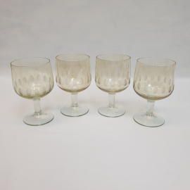 Набор из 4 бокалов, медовое стекло резка 190 мл, высота 115 мм, винтаж СССР