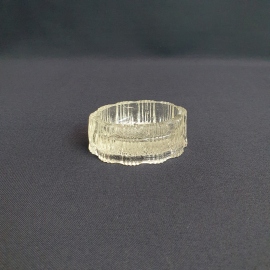 Солонка, стекло 8х5х3 см сколы, винтаж СССР