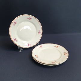 Набор из 3 десертных тарелок Новгород, фарфор деколь 175 мм, скол, винтаж СССР