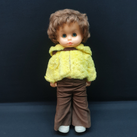 Кукла 48 см, ф-ка "Победа", на резинках руки, пластик, лицо резина. Киев.