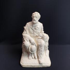 Скульптура 1960 - ые И.С.Тургенев 19х20х32 см, гипс, есть дефекты см.фото.Винтаж СССР