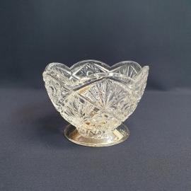 Ваза конфетница на ножке, хрусталь 14 см, дефект, винтаж СССР