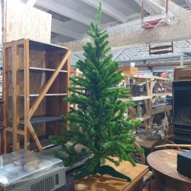 Елка разборная, высота 1.6 м, винтаж