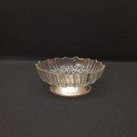 Ваза-фруктовница на металлической ножке, стекло .  винтаж СССР