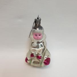 Елочная игрушка Мальчик на санках, 1960 годы, стекло. Винтаж, СССР.