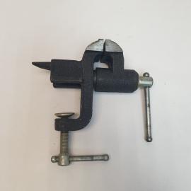 Тиски 16х14 см. Винтаж, СССР.