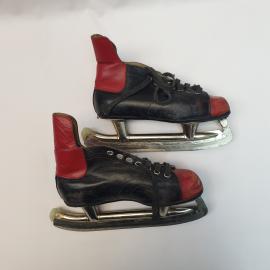 Коньки хоккейные СССР, подростковые размер 37, кожа. Свердловск. Винтажные.
