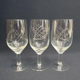 Набор бокалов 3 шт 250 мл, стекло, ручная резка, высота 14 см. Винтаж, СССР.