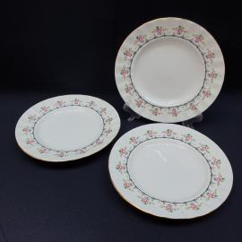 Набор десертных тарелок 3 шт, ЛФЗ, фарфор, деколь, позолота. Винтаж СССР