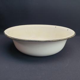 Эмалированный таз на 3 литра, диаметр 32 см. Винтаж СССР