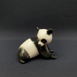 Статуэтка Панда  ЛФЗ 10х6х8 см, фарфор, роспись. Винтаж СССР.