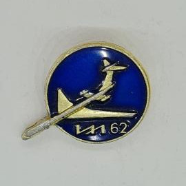 Значок СССР ил 62, пассажирский самолет гражданской авиации на синем фоне, советский и винтажный