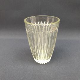 Винтажная ваза , стекло, высота 15 см, винтаж СССР