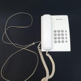 Винтажный домашний телефон Panasonic модель KT-TS2350RUW, работоспособность неизвестна.