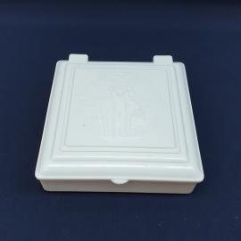 Винтажная шкатулка 18х6, ВДНХ, пластик, следы времени. СССР