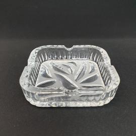 Винтажная пепельница диаметр 14 см, хрусталь, есть сколы, СССР.